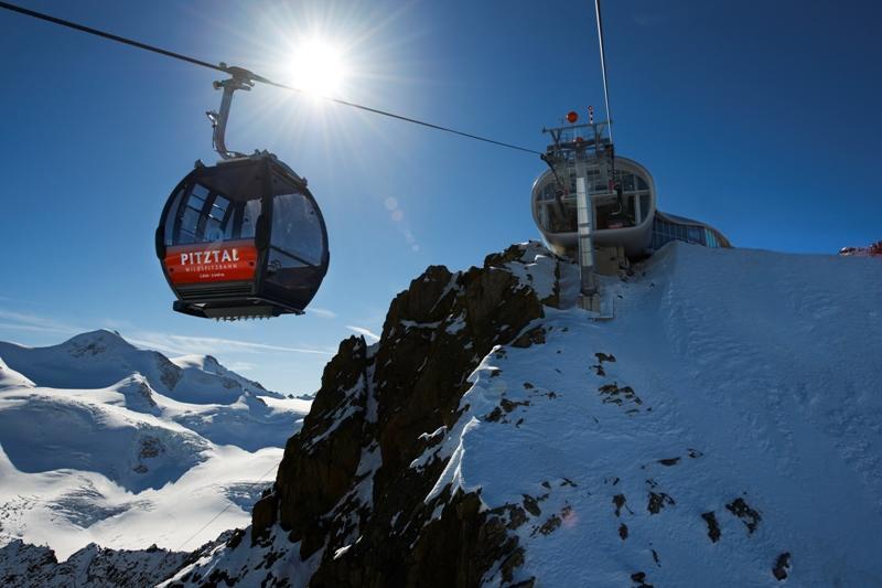 Blick Zum Wasserfall Sankt Leonhard im Pitztal Exterior foto